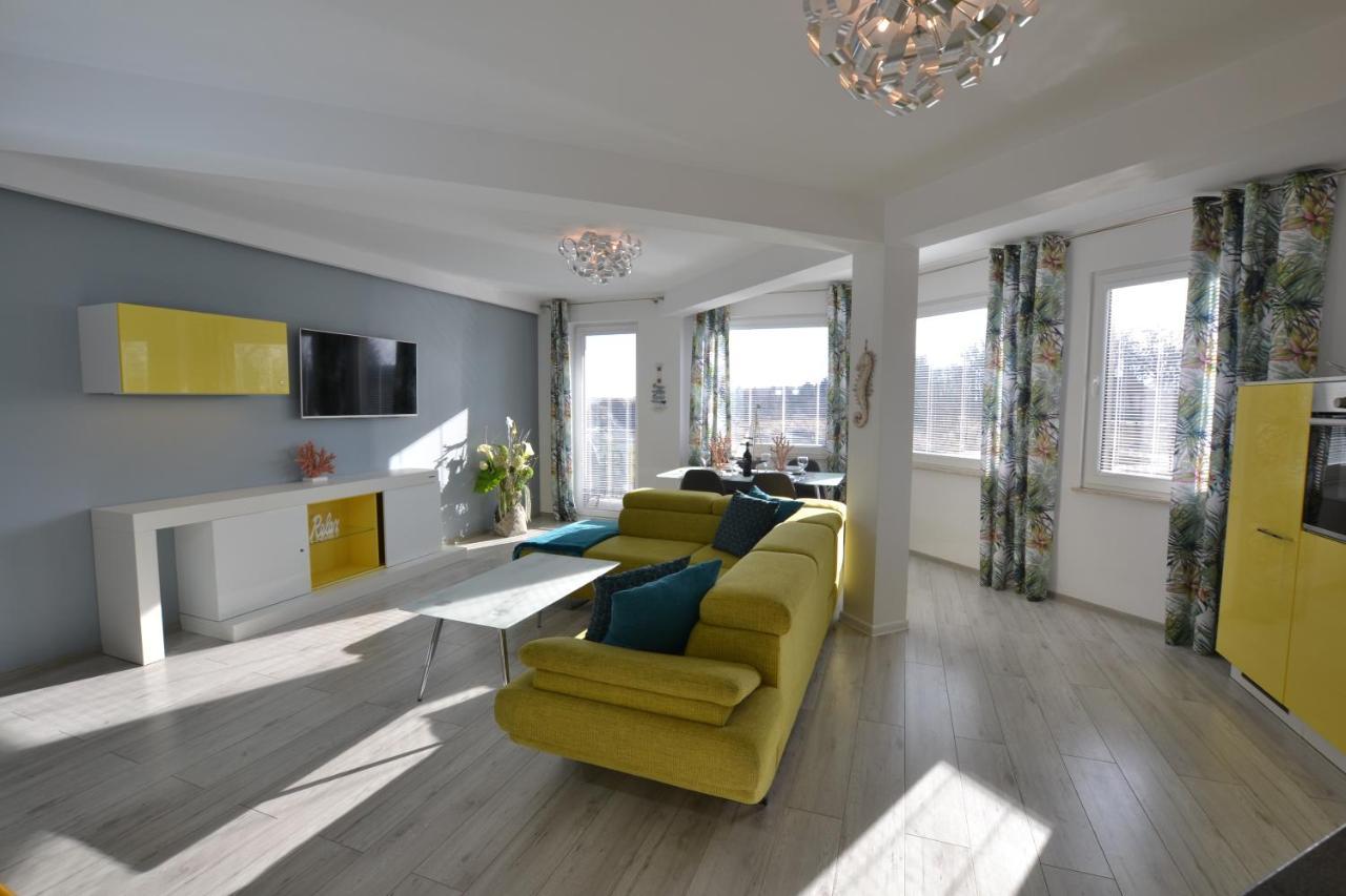Darlowko Apartament Morski XI ดาร์โวโว ภายนอก รูปภาพ