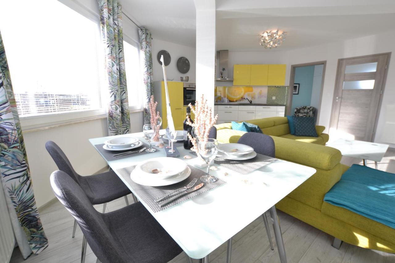 Darlowko Apartament Morski XI ดาร์โวโว ภายนอก รูปภาพ